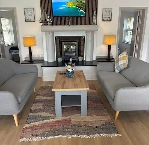 Beautiful Seaside Cottage Wicklow Town